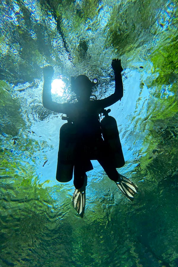 focus_Dive_tech_side_mount_full_cave sidemount diving course